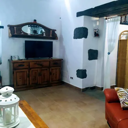 Casa Cabrera La Escuelita Los Valles. Teguise Feriehus *